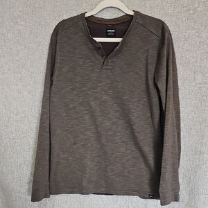 Prana Men's Long Sleeve Henley in Earthy Brown